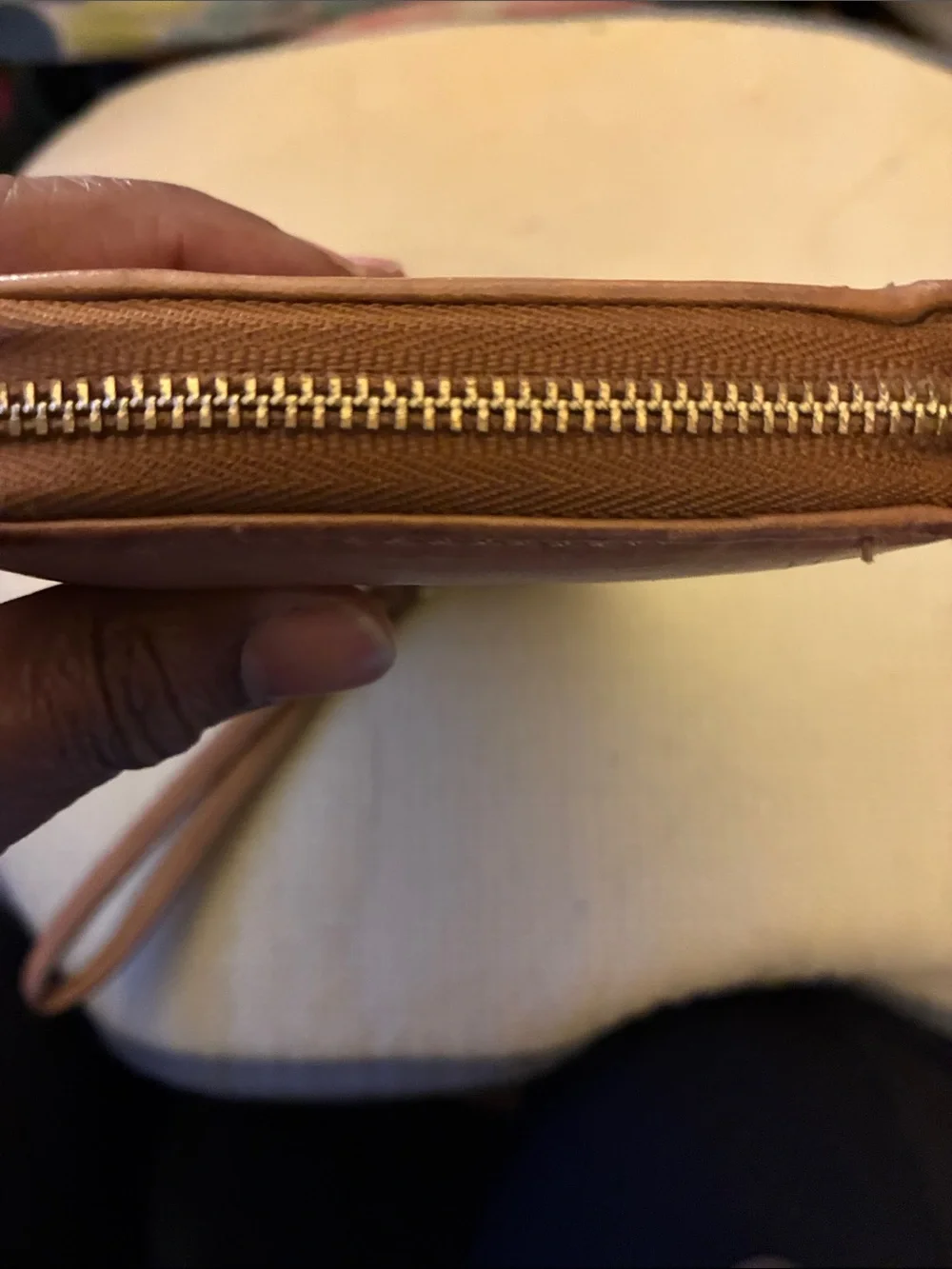 Fossil Chestnut Brown Leather Zip-Around Wristlet-Vintage-inspired hermitage1954
